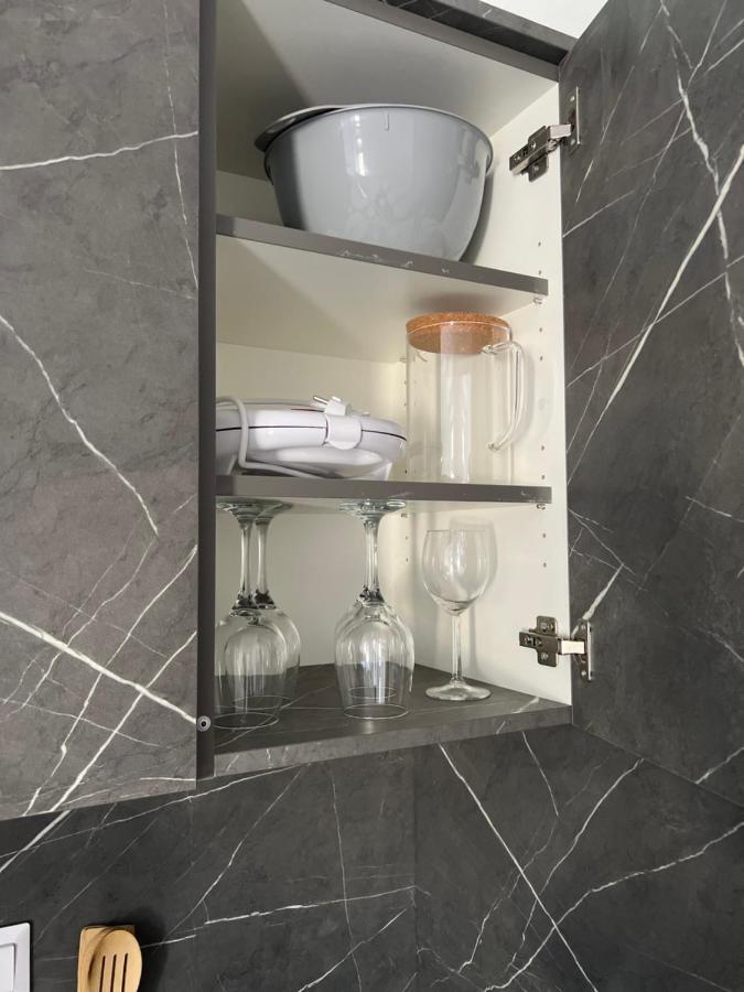 Hobiti Apartman - Bilbo Cerna v Posumavi Ngoại thất bức ảnh