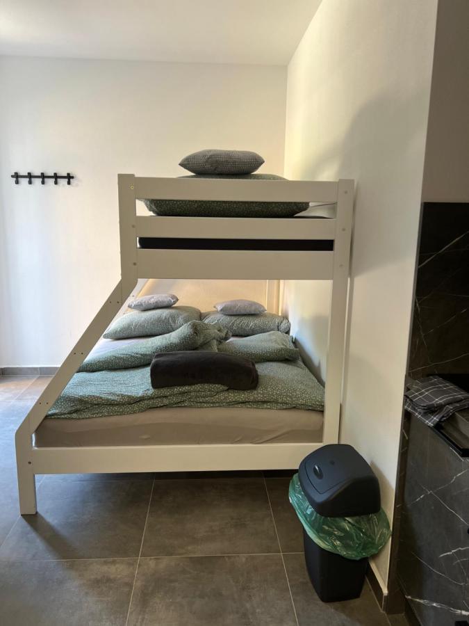Hobiti Apartman - Bilbo Cerna v Posumavi Ngoại thất bức ảnh